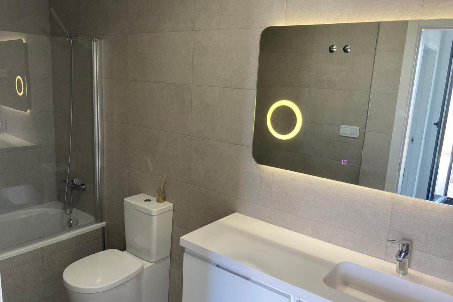 Revente - Semi Detached -
Pilar de la Horadada - Costa Blanca