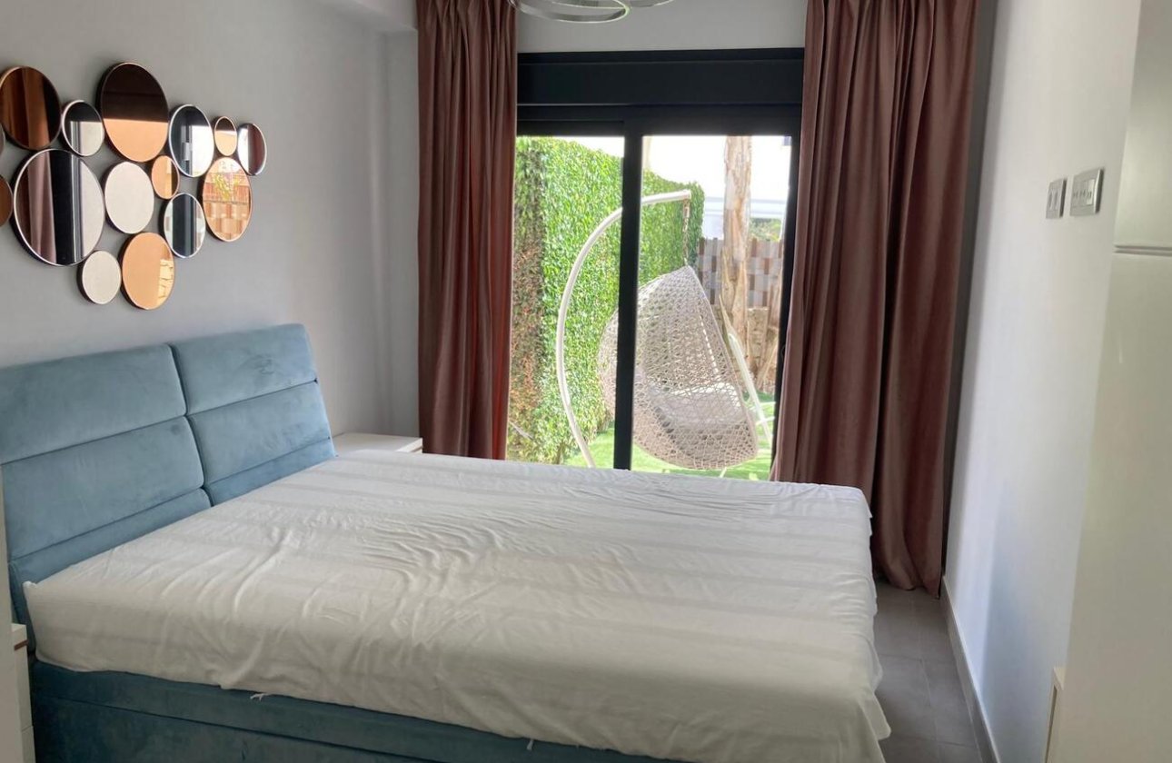 Revente - Semi Detached -
Pilar de la Horadada - Costa Blanca