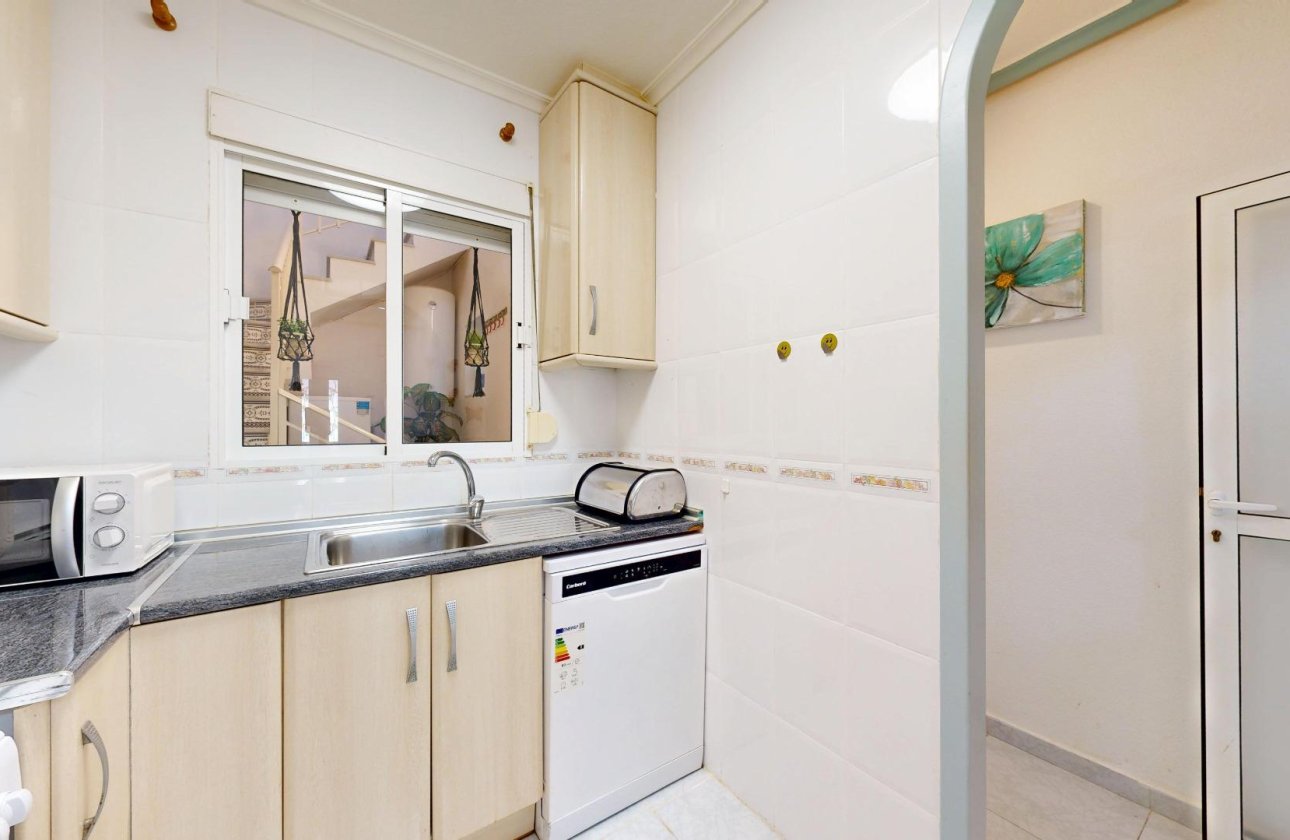 Revente - Semi Detached -
San Miguel de Salinas - 03193