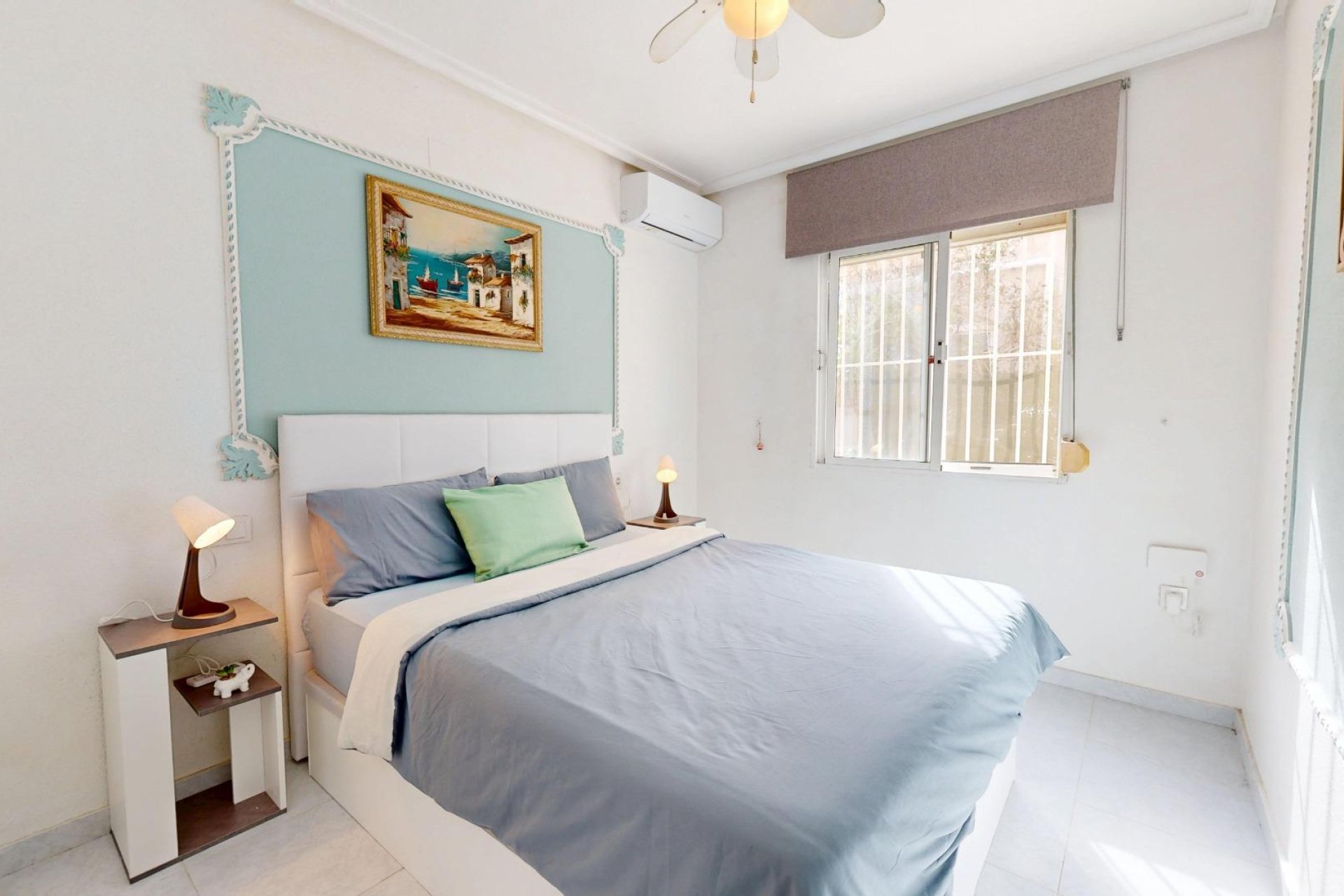 Revente - Semi Detached -
San Miguel de Salinas - 03193