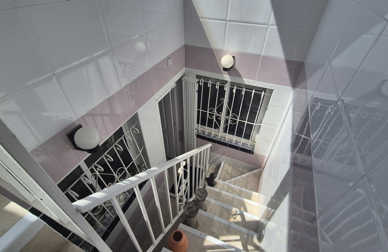 Revente - Semi Detached -
San Miguel de Salinas - Inland