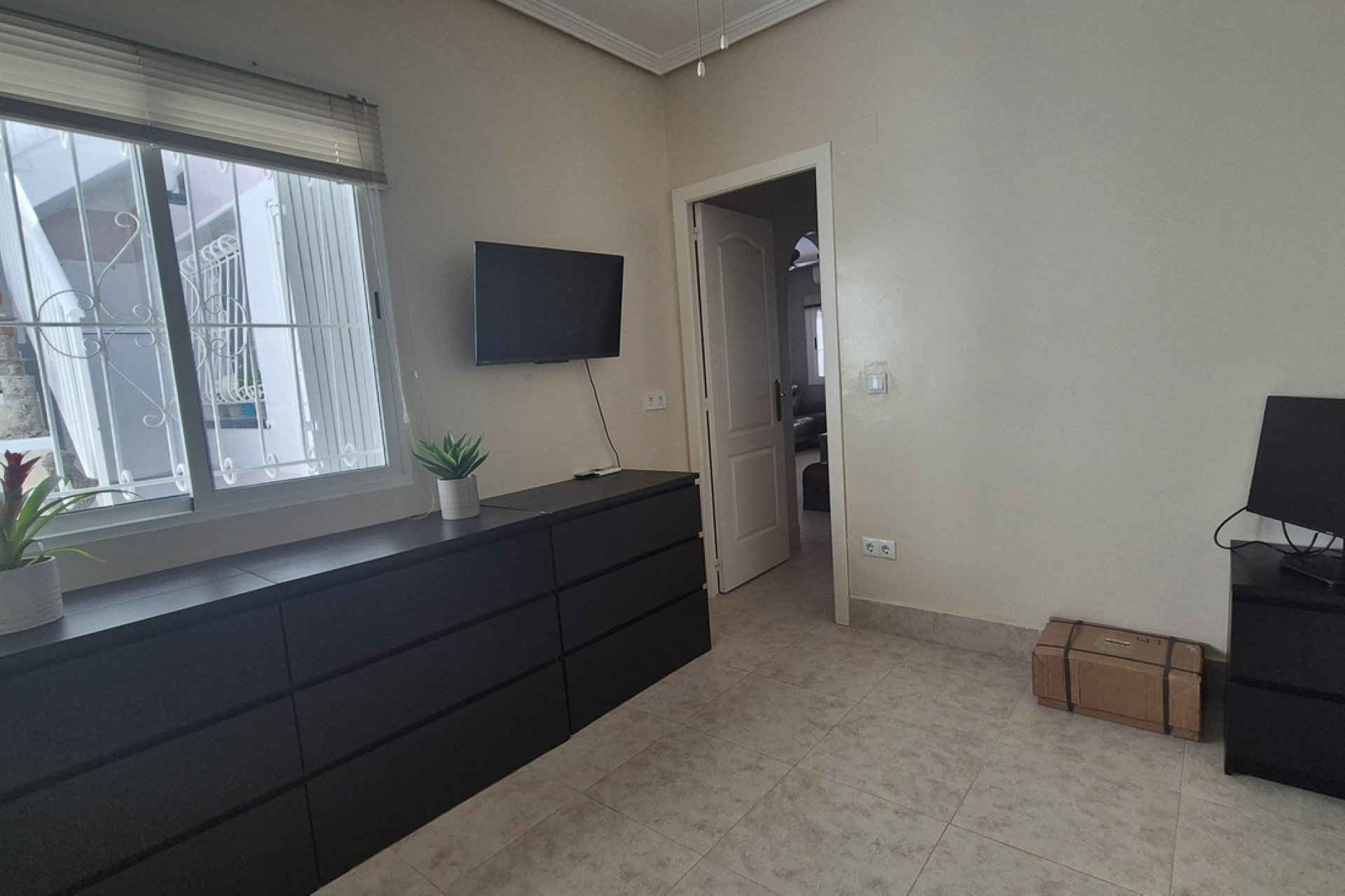 Revente - Semi Detached -
San Miguel de Salinas - Inland