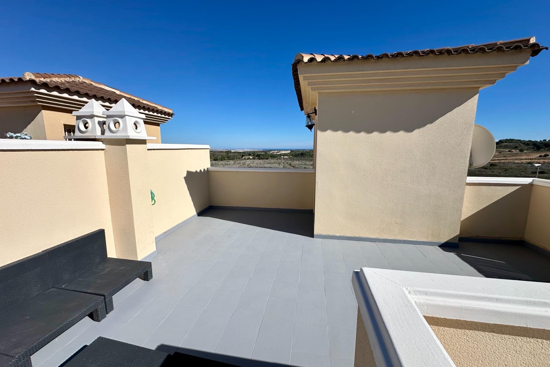 Revente - Semi Detached -
San Miguel de Salinas - Residencial Los Flamencos