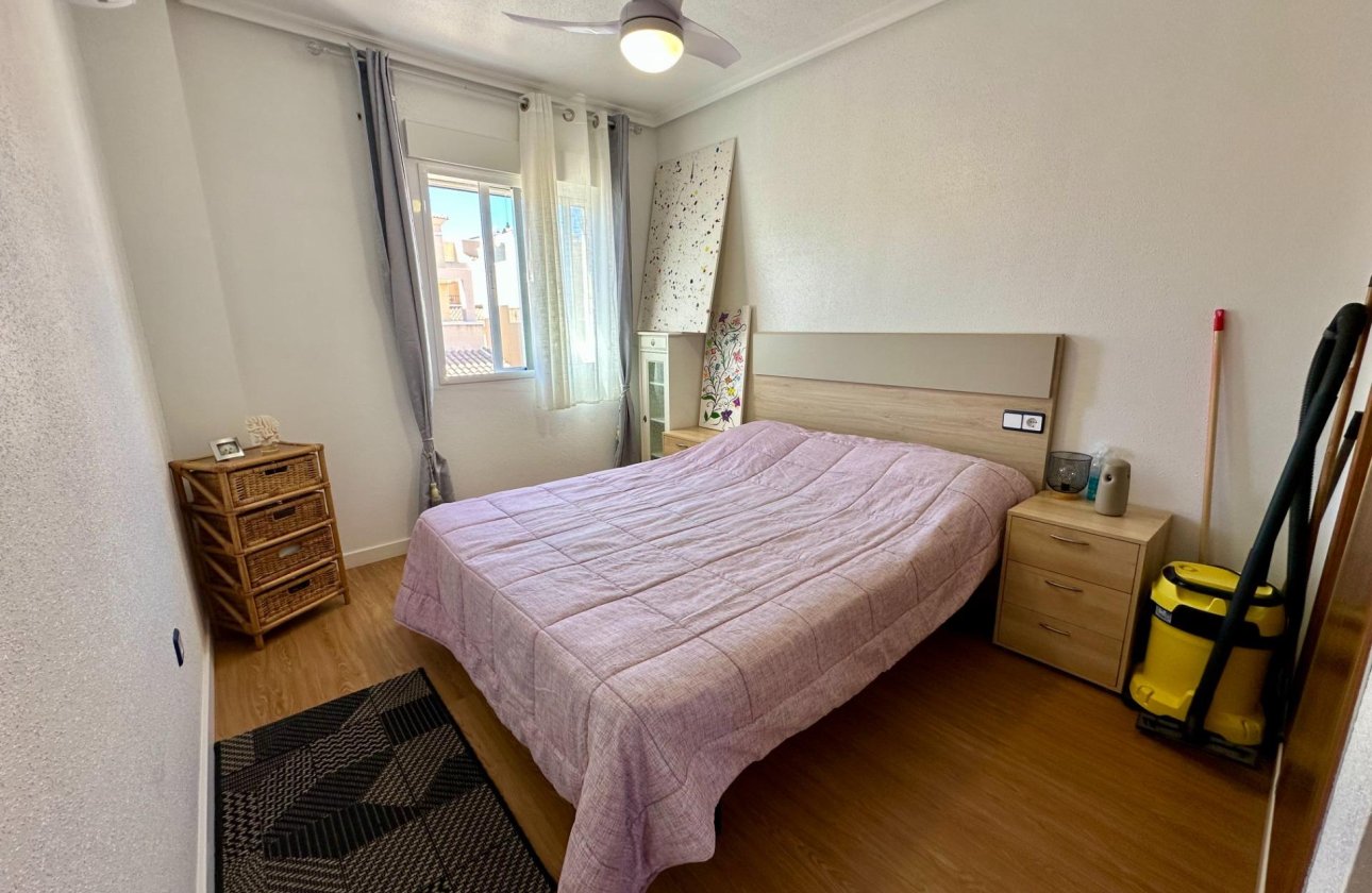 Revente - Semi Detached -
San Miguel de Salinas - Residencial Los Flamencos