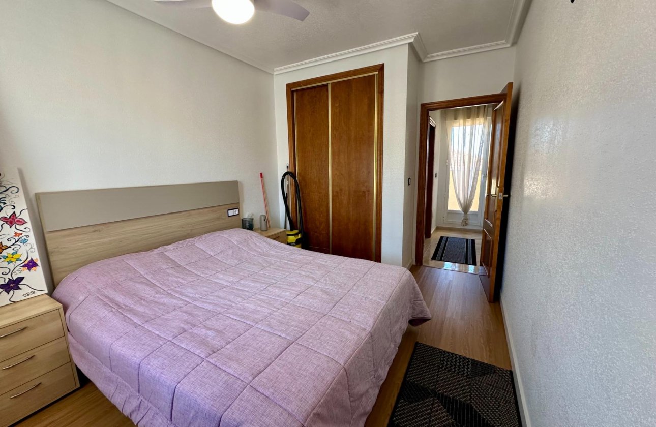 Revente - Semi Detached -
San Miguel de Salinas - Residencial Los Flamencos