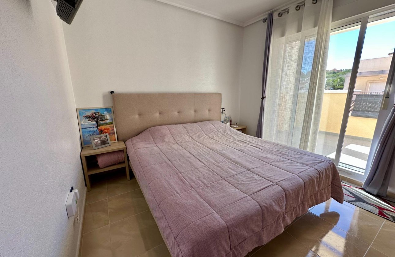 Revente - Semi Detached -
San Miguel de Salinas - Residencial Los Flamencos