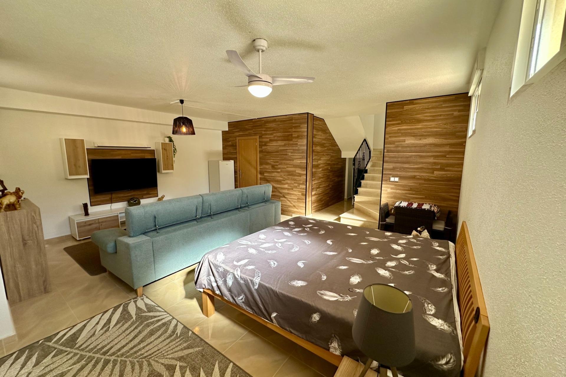 Revente - Semi Detached -
San Miguel de Salinas - Residencial Los Flamencos