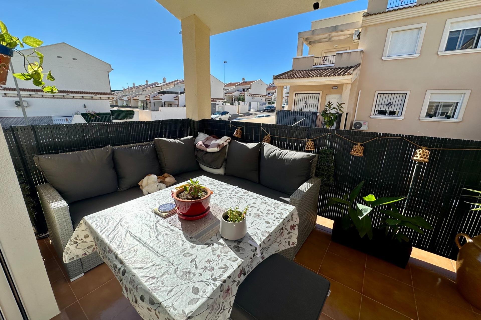 Revente - Semi Detached -
San Miguel de Salinas - Residencial Los Flamencos