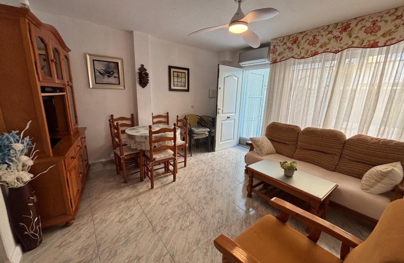 Revente - Semi Detached -
Torrevieja - Carrefour