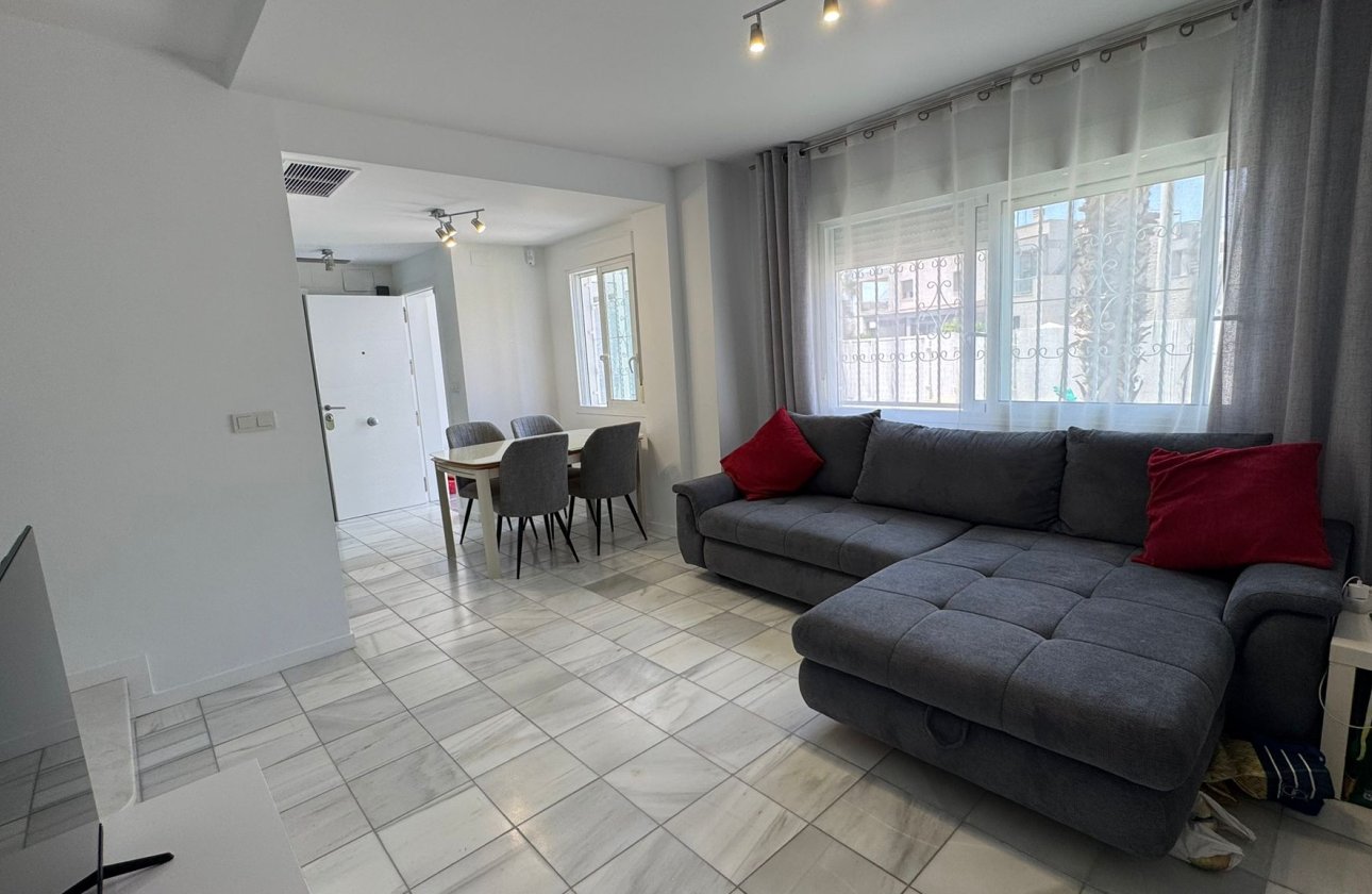 Revente - Semi Detached -
Torrevieja - Costa Blanca