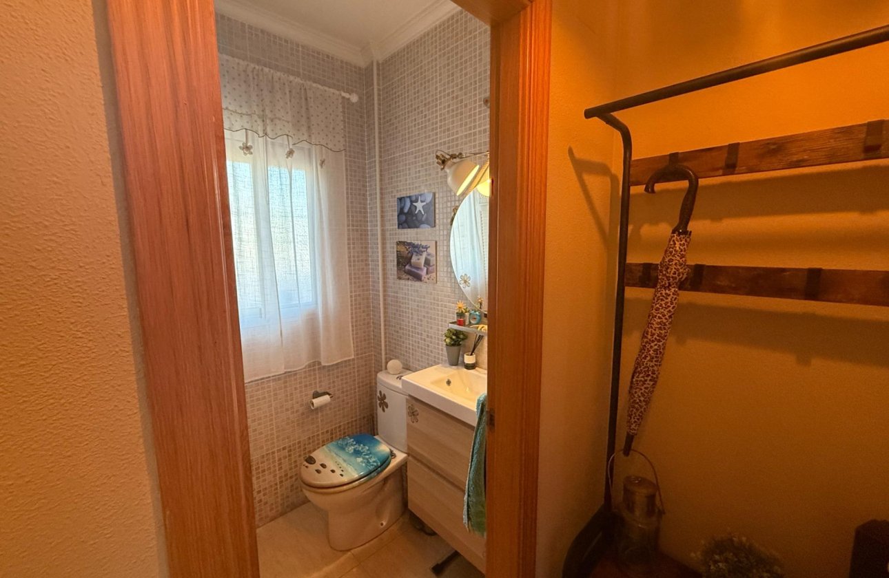 Revente - Semi Detached -
Torrevieja - El Limonar