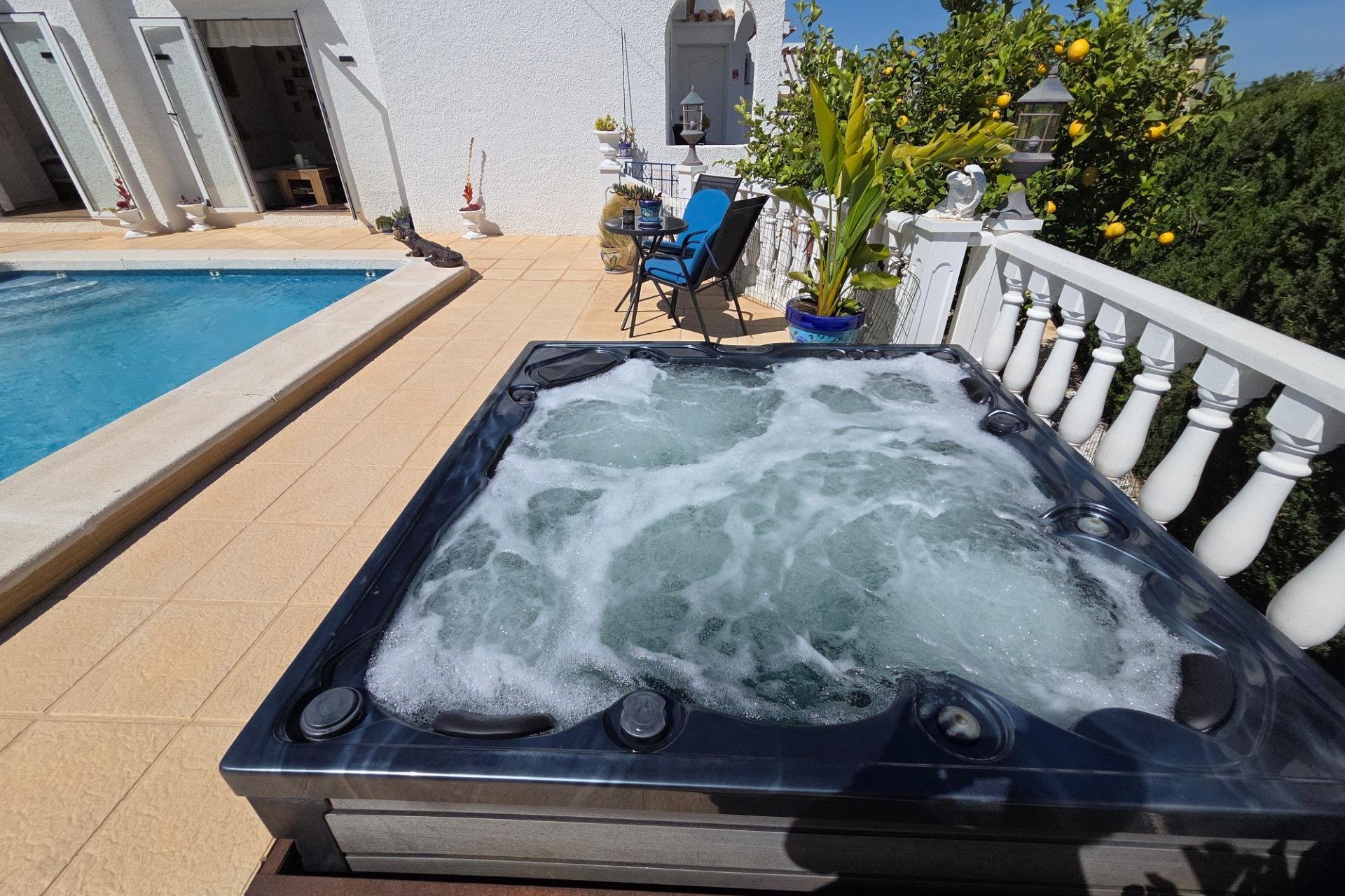Revente - Semi Detached -
Torrevieja - Los Balcones