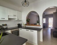 Revente - Semi Detached -
Villamartin - Costa Blanca