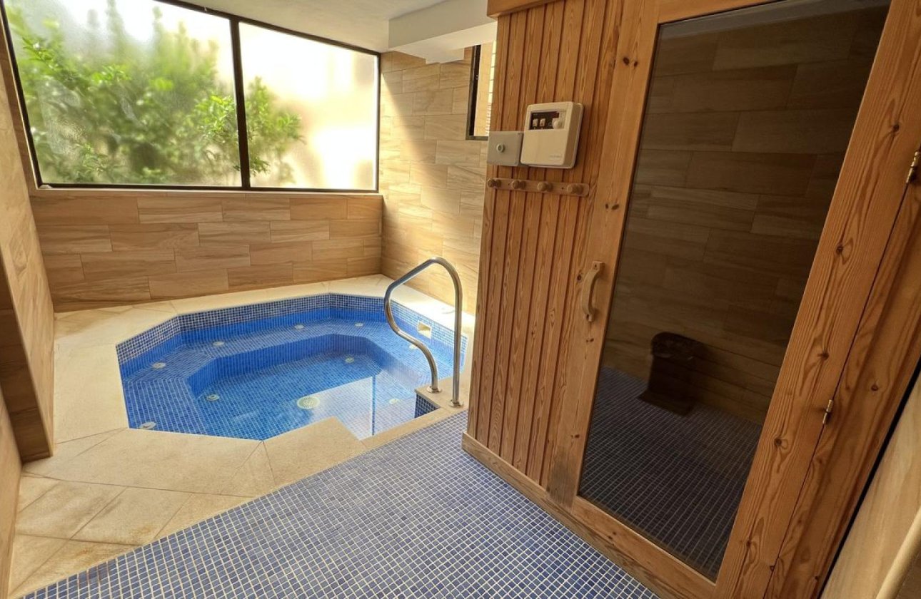 Revente - Town House -
Cabo Roig - Costa Blanca