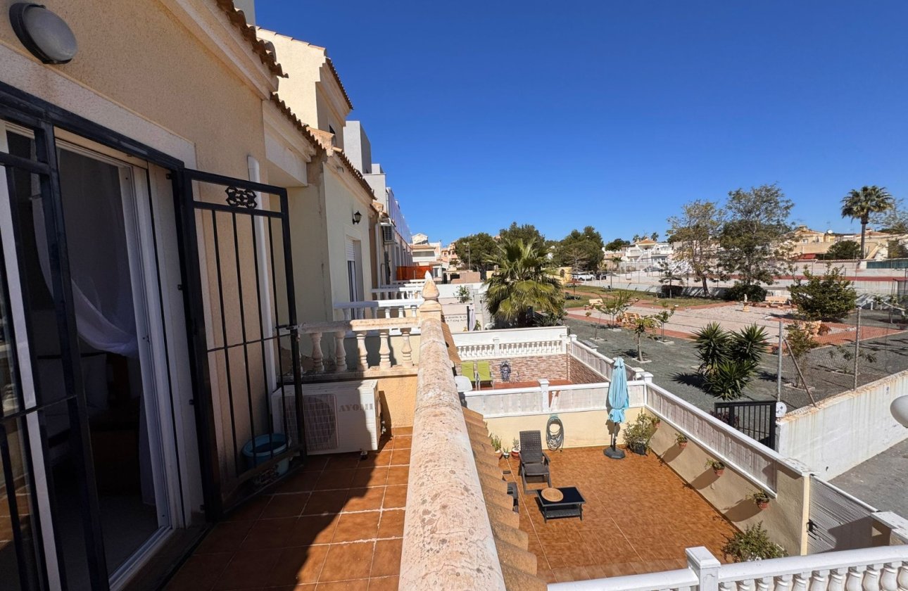 Revente - Town House -
Campoamor - Costa Blanca
