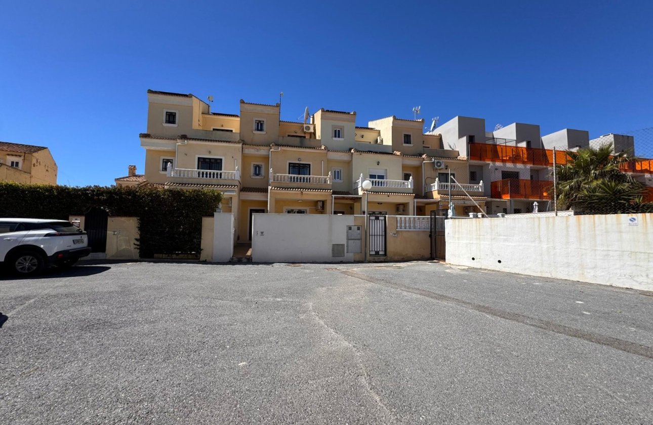 Revente - Town House -
Campoamor - Costa Blanca