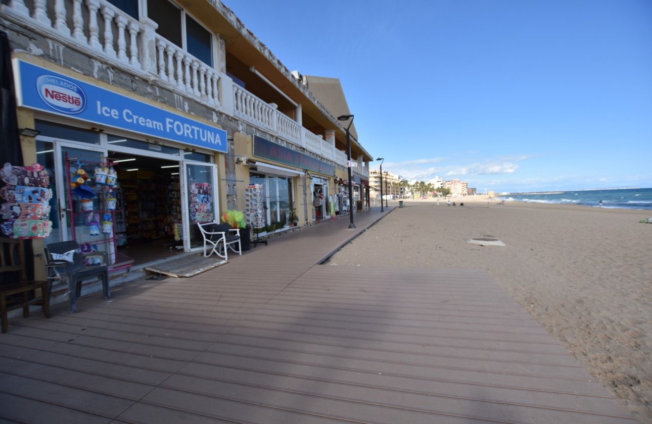 Revente - Town House -
La Mata - Costa Blanca