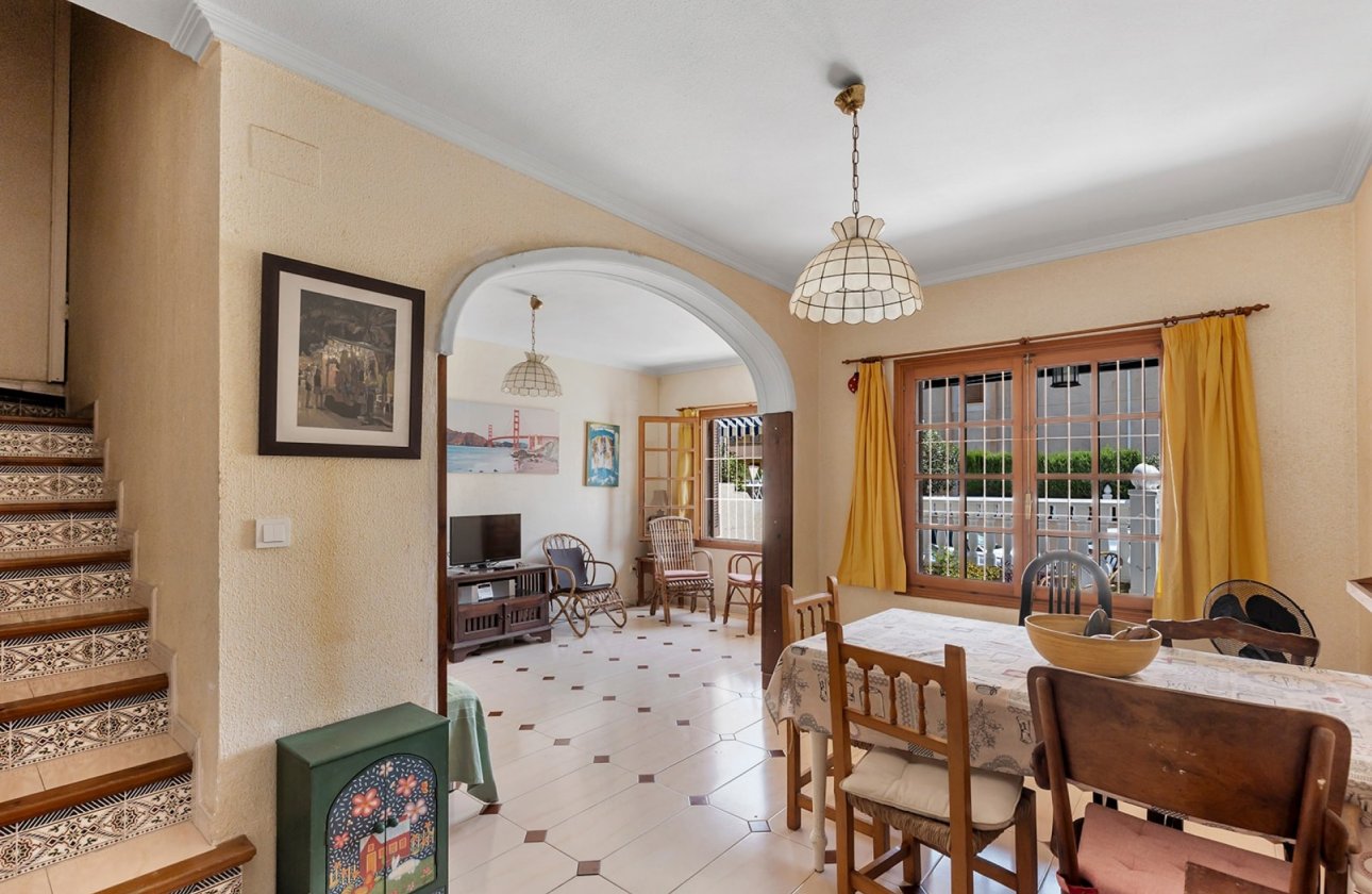 Revente - Town House -
La Mata - Costa Blanca