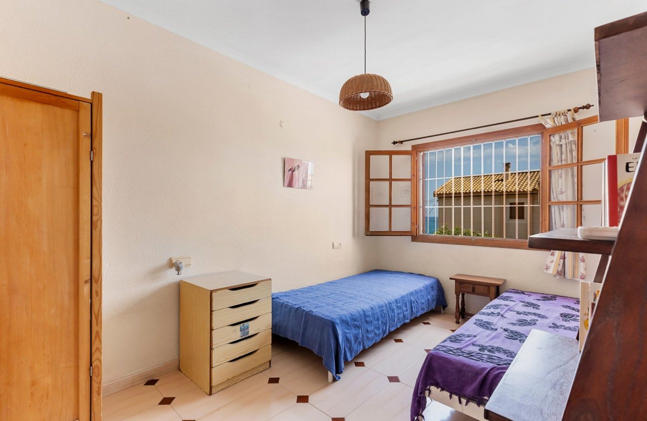 Revente - Town House -
La Mata - Costa Blanca