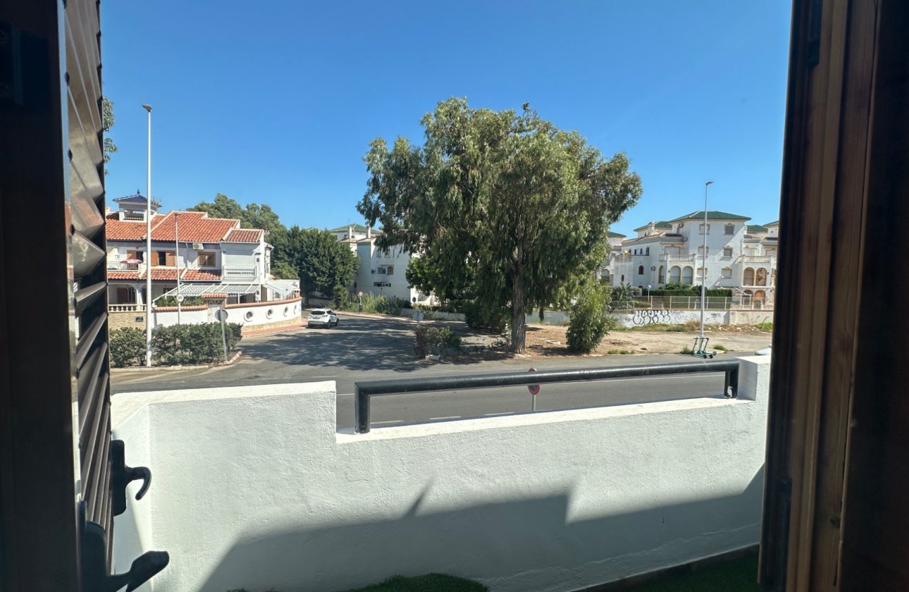 Revente - Town House -
La Mata - Costa Blanca