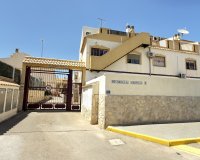 Revente - Town House -
La Zenia - Costa Blanca