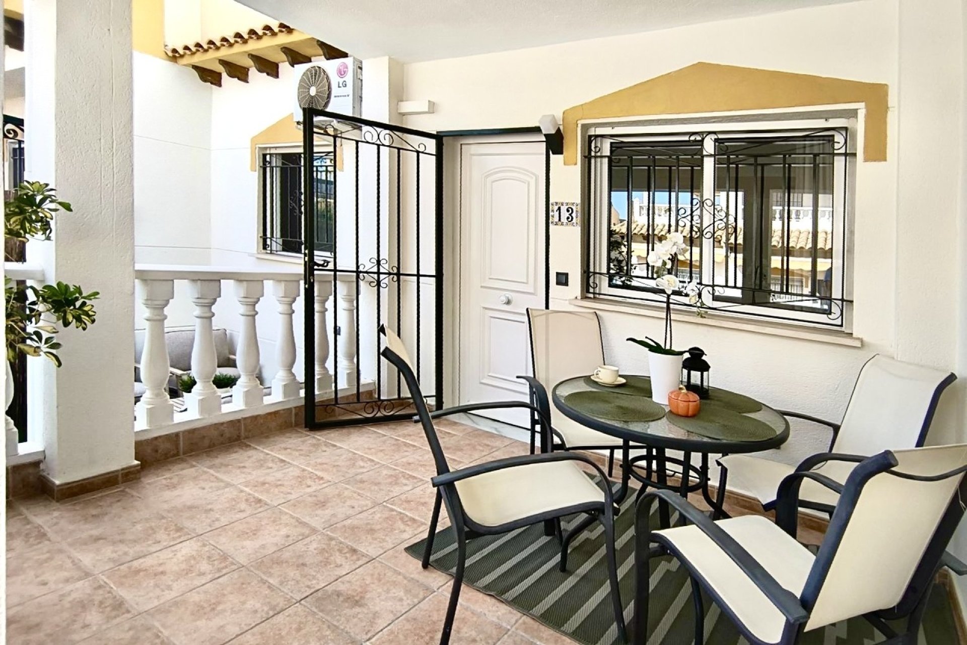 Revente - Town House -
Los Altos - Costa Blanca