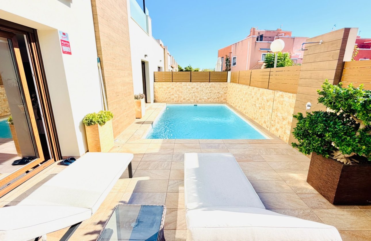Revente - Town House -
Los Montesinos - Costa Blanca