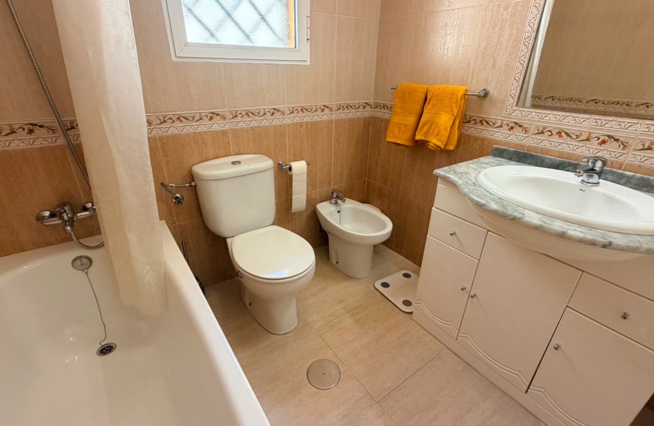 Revente - Town House -
Los Montesinos - Costa Blanca