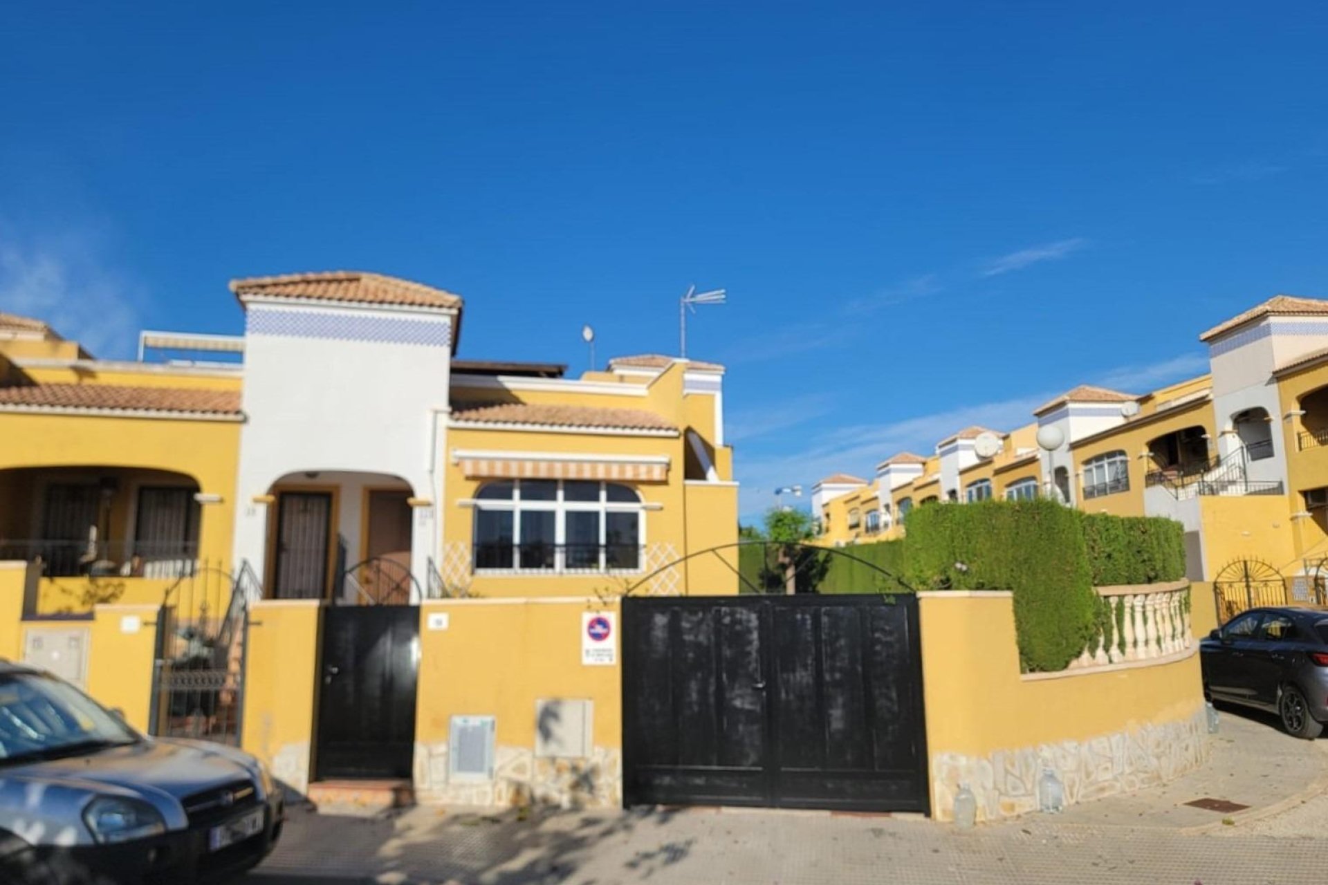 Revente - Town House -
Los Montesinos - Los Montesinos - Urb. La Herrada