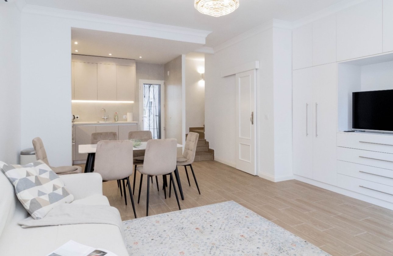 Revente - Town House -
Orihuela Costa - Costa Blanca