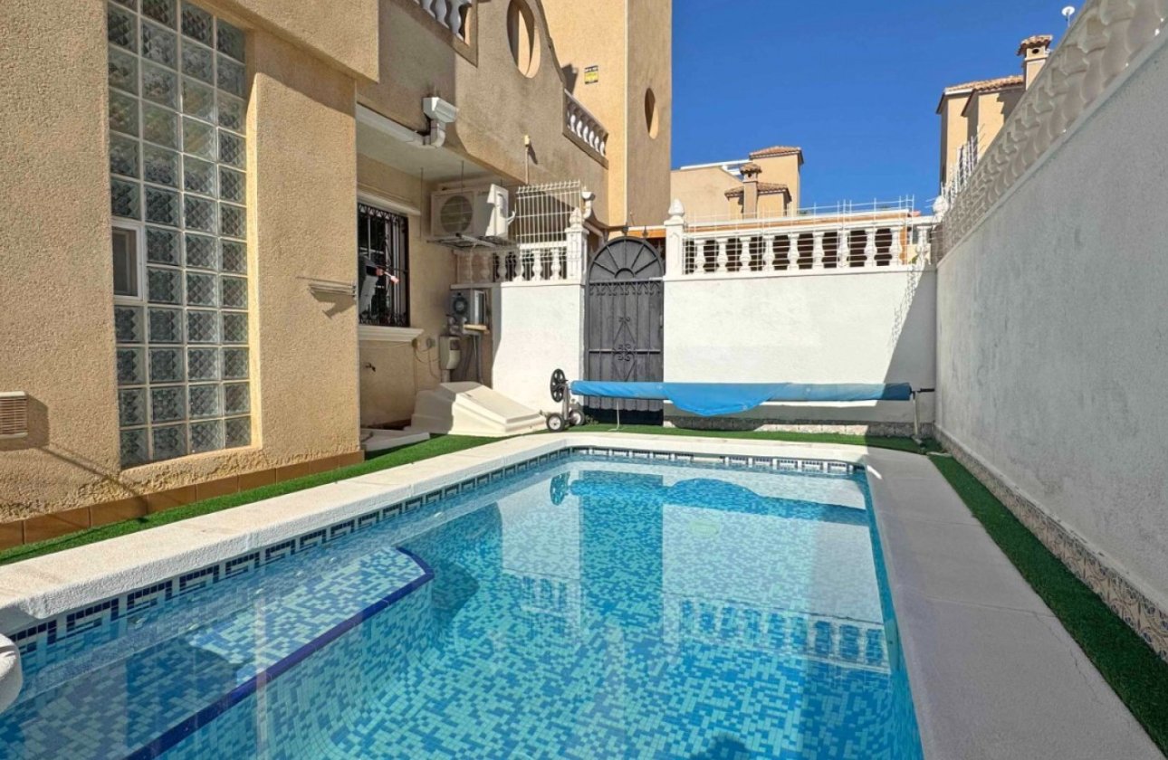 Revente - Town House -
Orihuela Costa - Costa Blanca