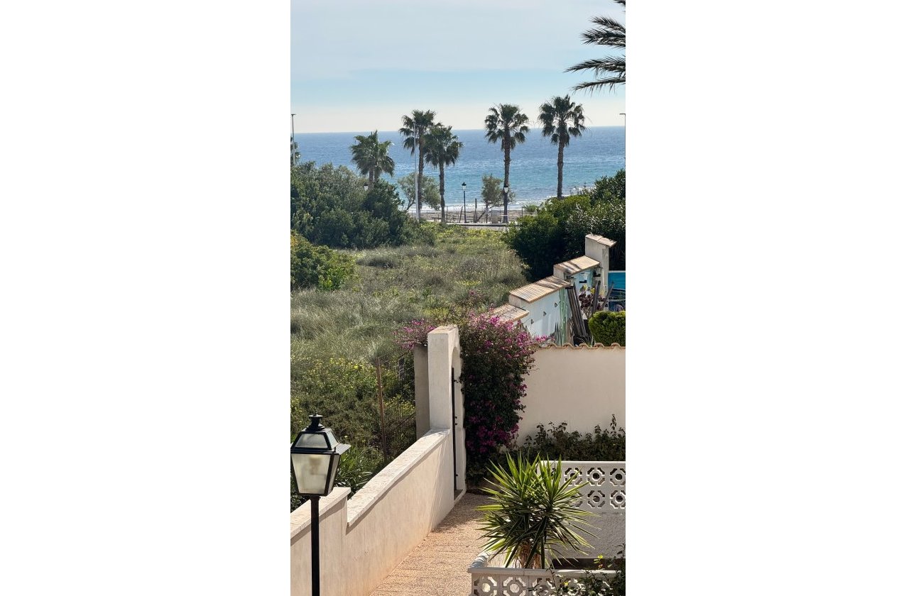 Revente - Town House -
Orihuela Costa - Costa Blanca