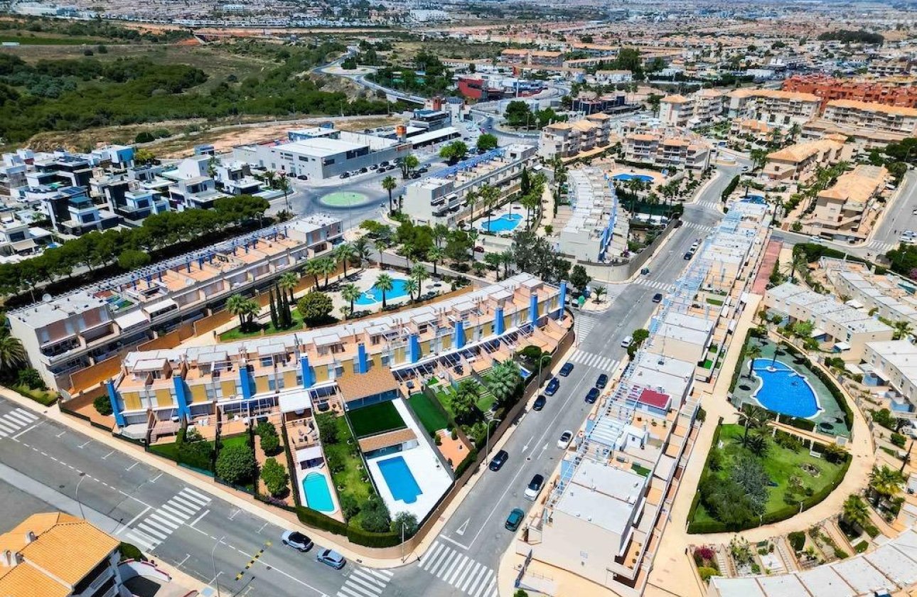 Revente - Town House -
Orihuela Costa - Costa Blanca