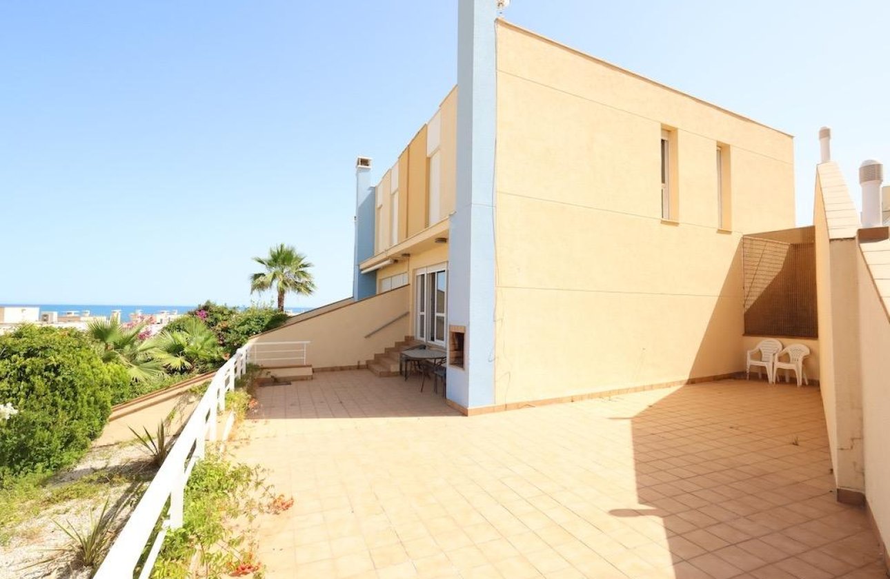 Revente - Town House -
Orihuela Costa - Costa Blanca