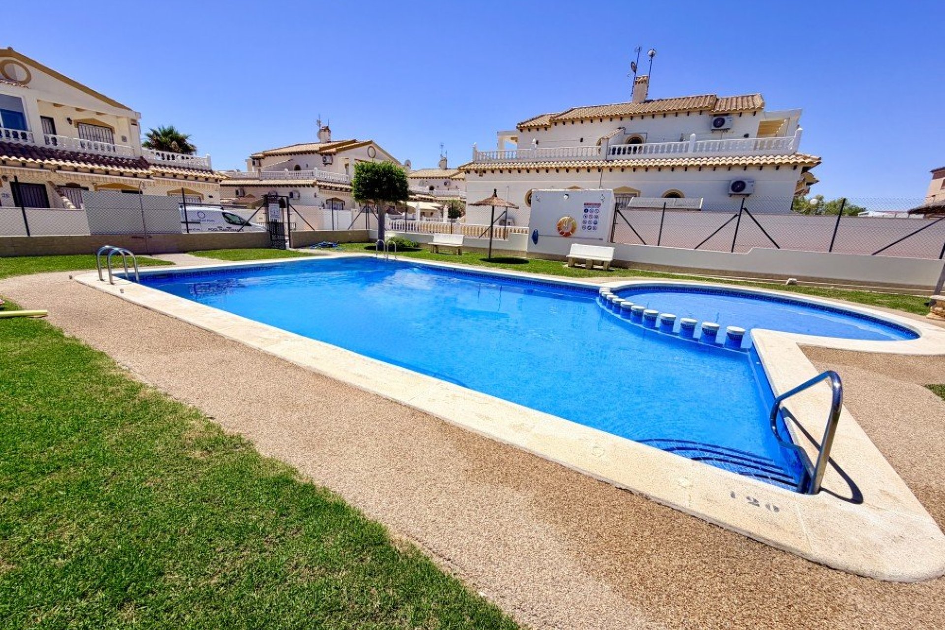 Revente - Town House -
Orihuela Costa - Costa Blanca