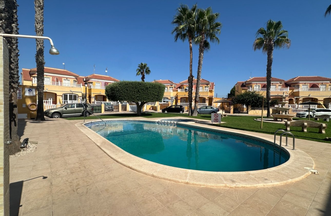 Revente - Town House -
Orihuela Costa - Costa Blanca