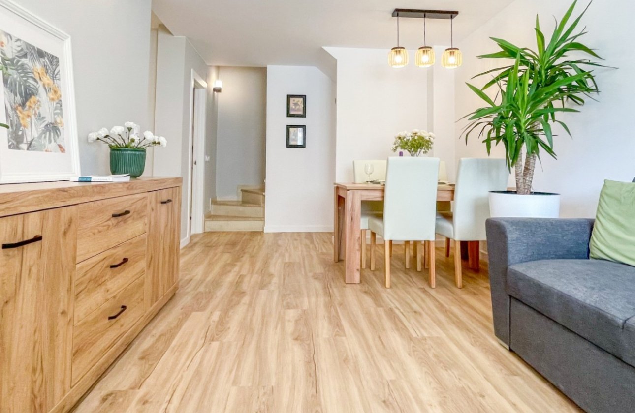 Revente - Town House -
Orihuela Costa - Costa Blanca
