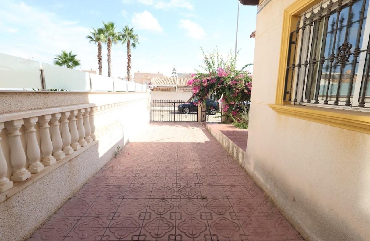 Revente - Town House -
Orihuela Costa - Costa Blanca