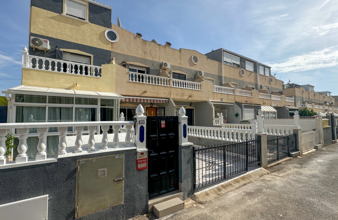 Revente - Town House -
Orihuela Costa - Costa Blanca