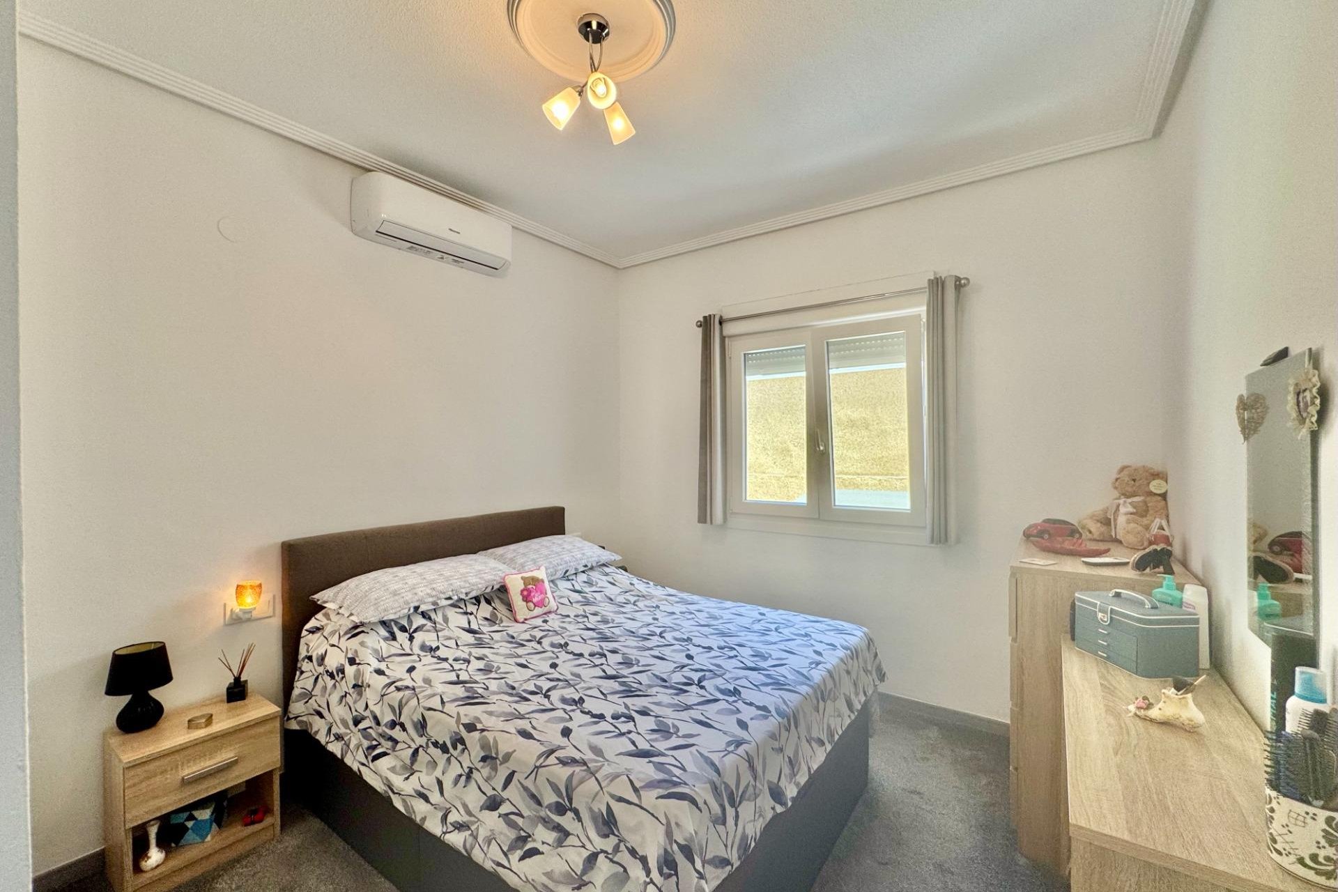 Revente - Town House -
Orihuela Costa - La Florida