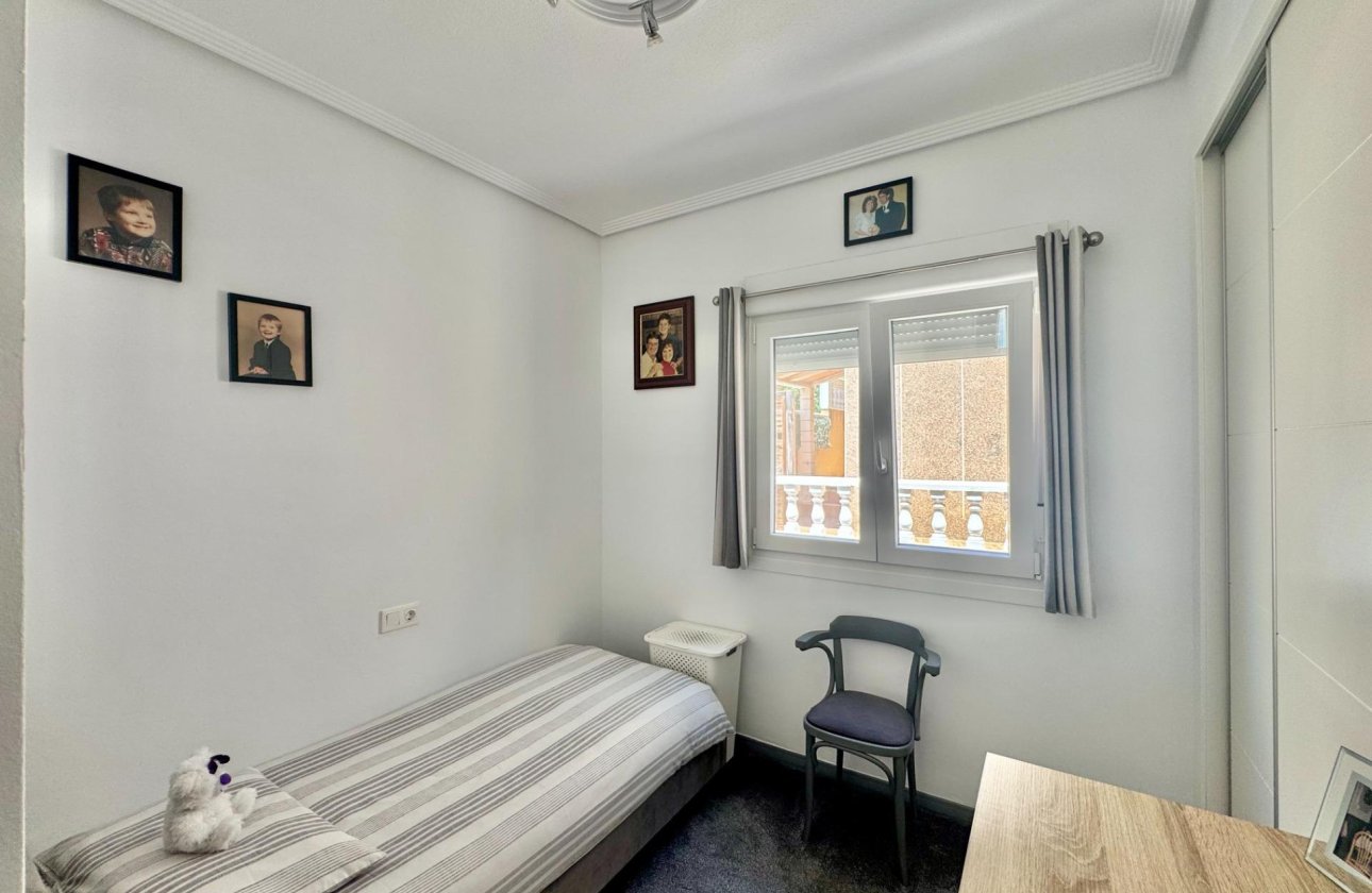 Revente - Town House -
Orihuela Costa - La Florida