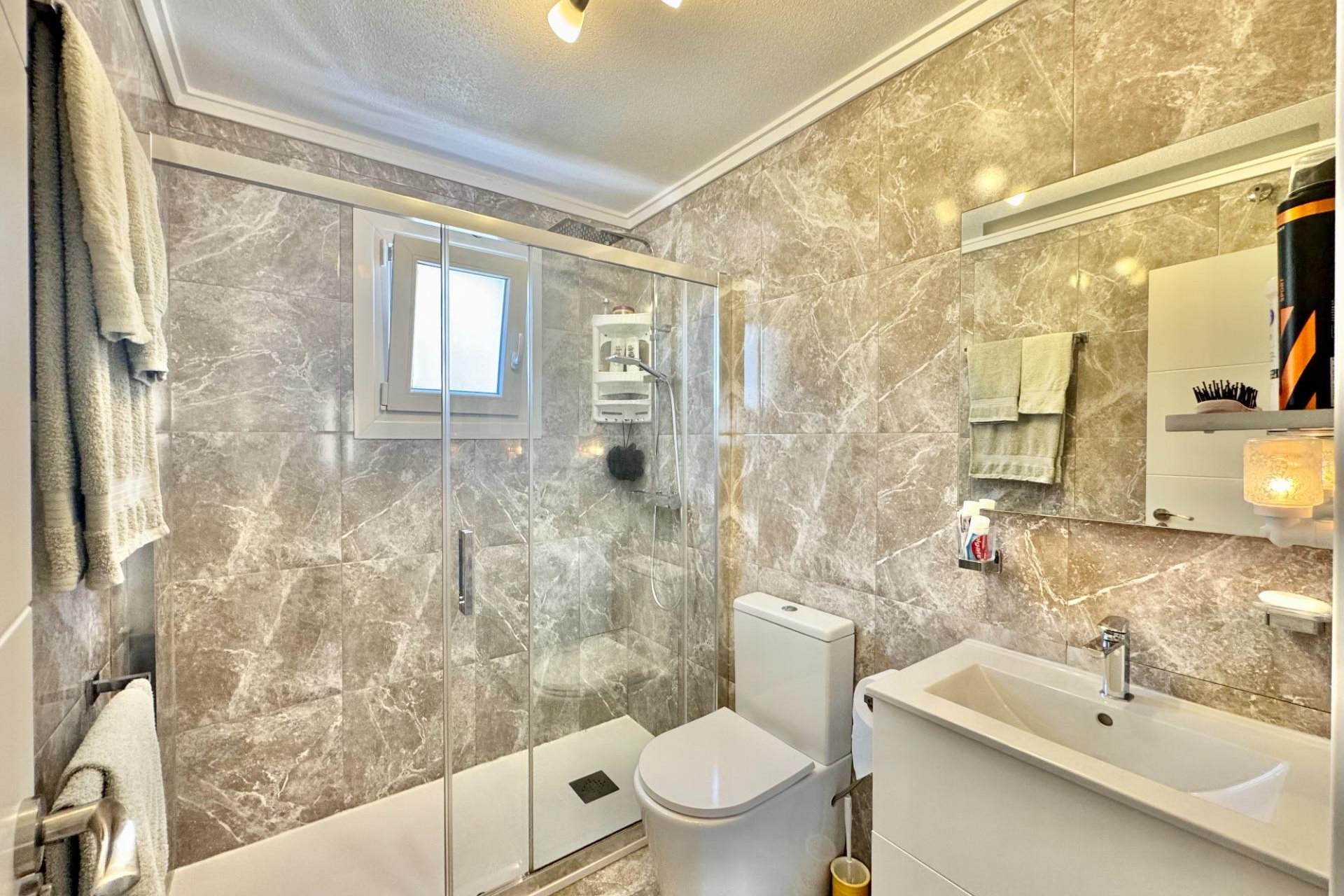 Revente - Town House -
Orihuela Costa - La Florida
