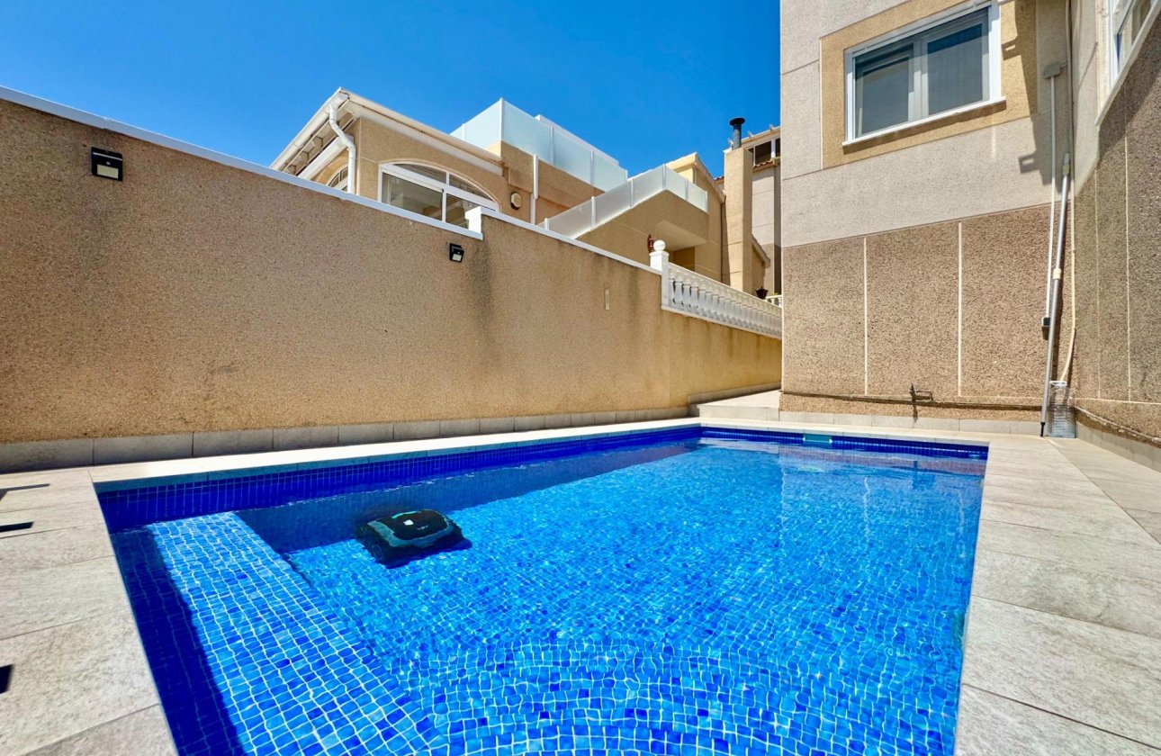 Revente - Town House -
Orihuela Costa - La Florida