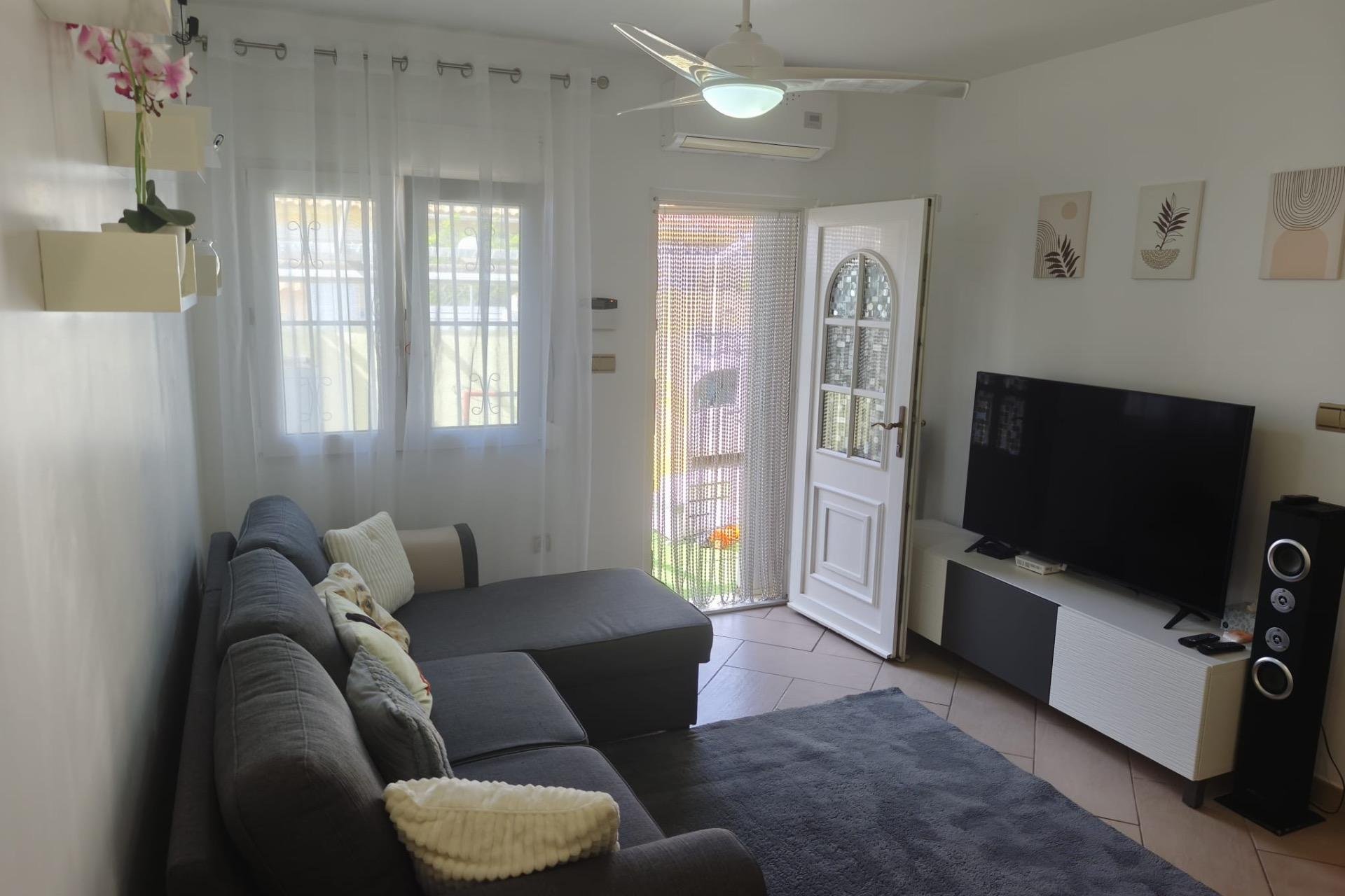 Revente - Town House -
Orihuela Costa - La Florida