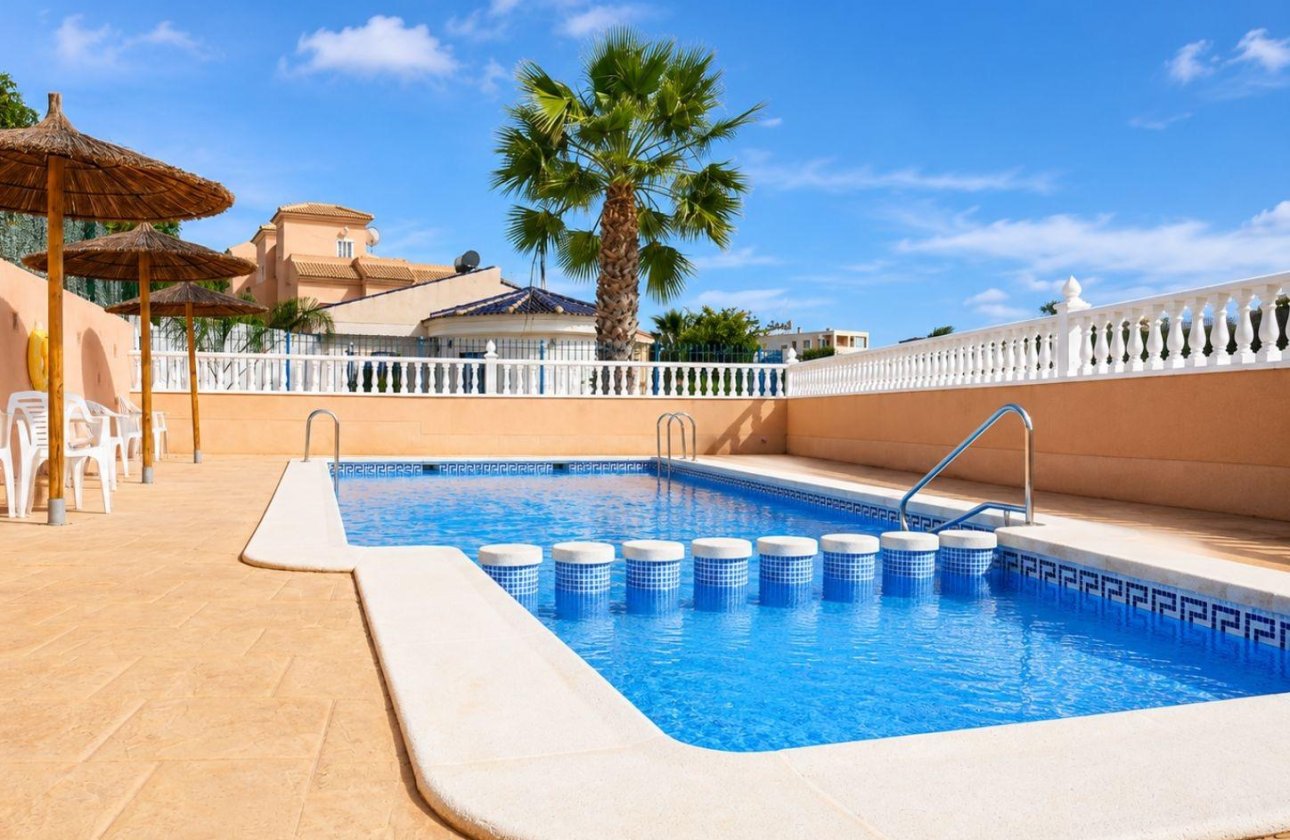 Revente - Town House -
Orihuela Costa - La Zenia