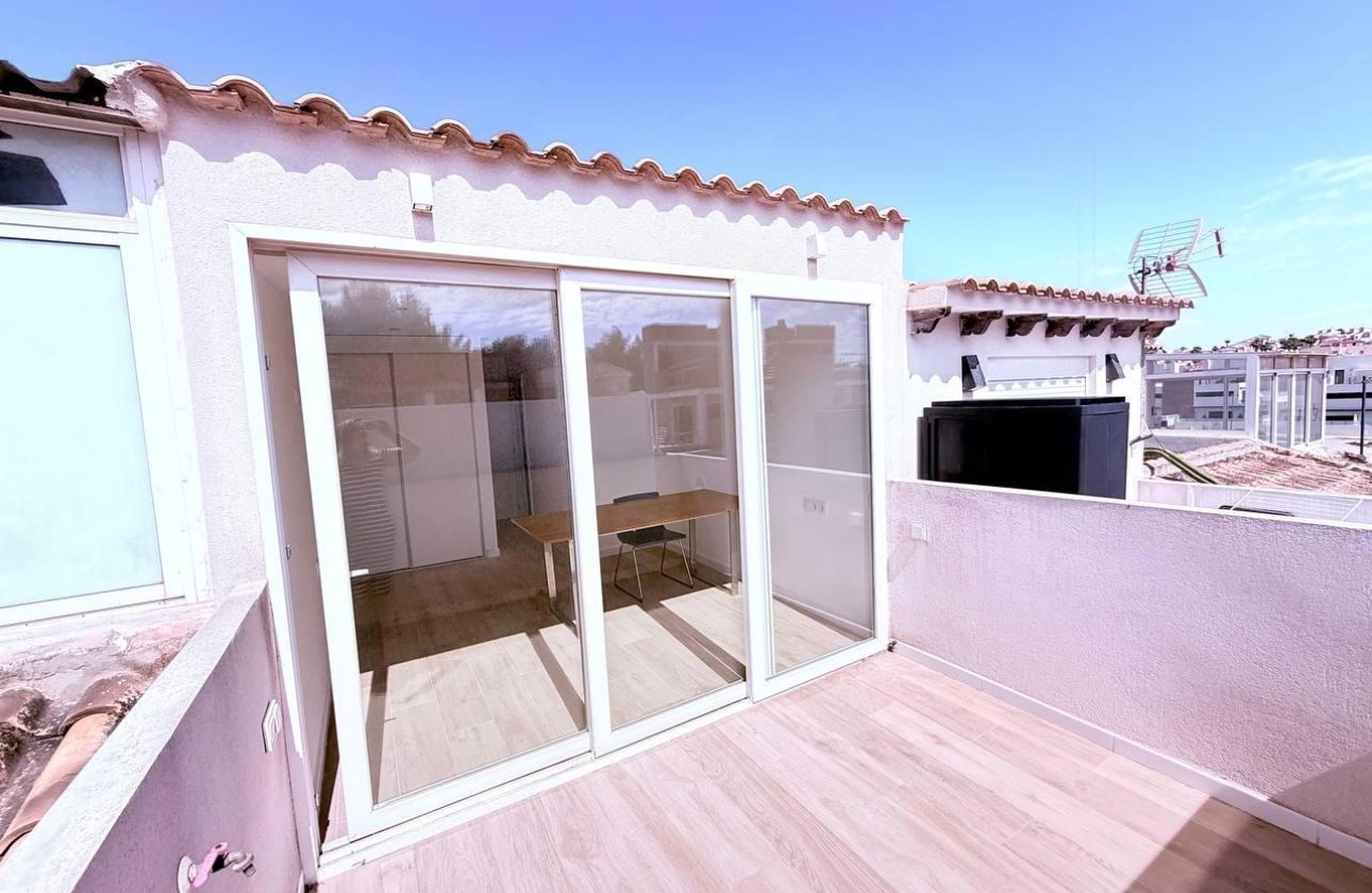 Revente - Town House -
Orihuela Costa - Las Filipinas