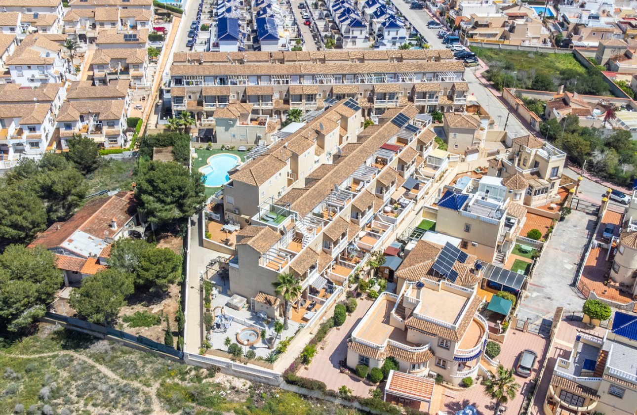 Revente - Town House -
Orihuela Costa - Los Almendros - La Florida