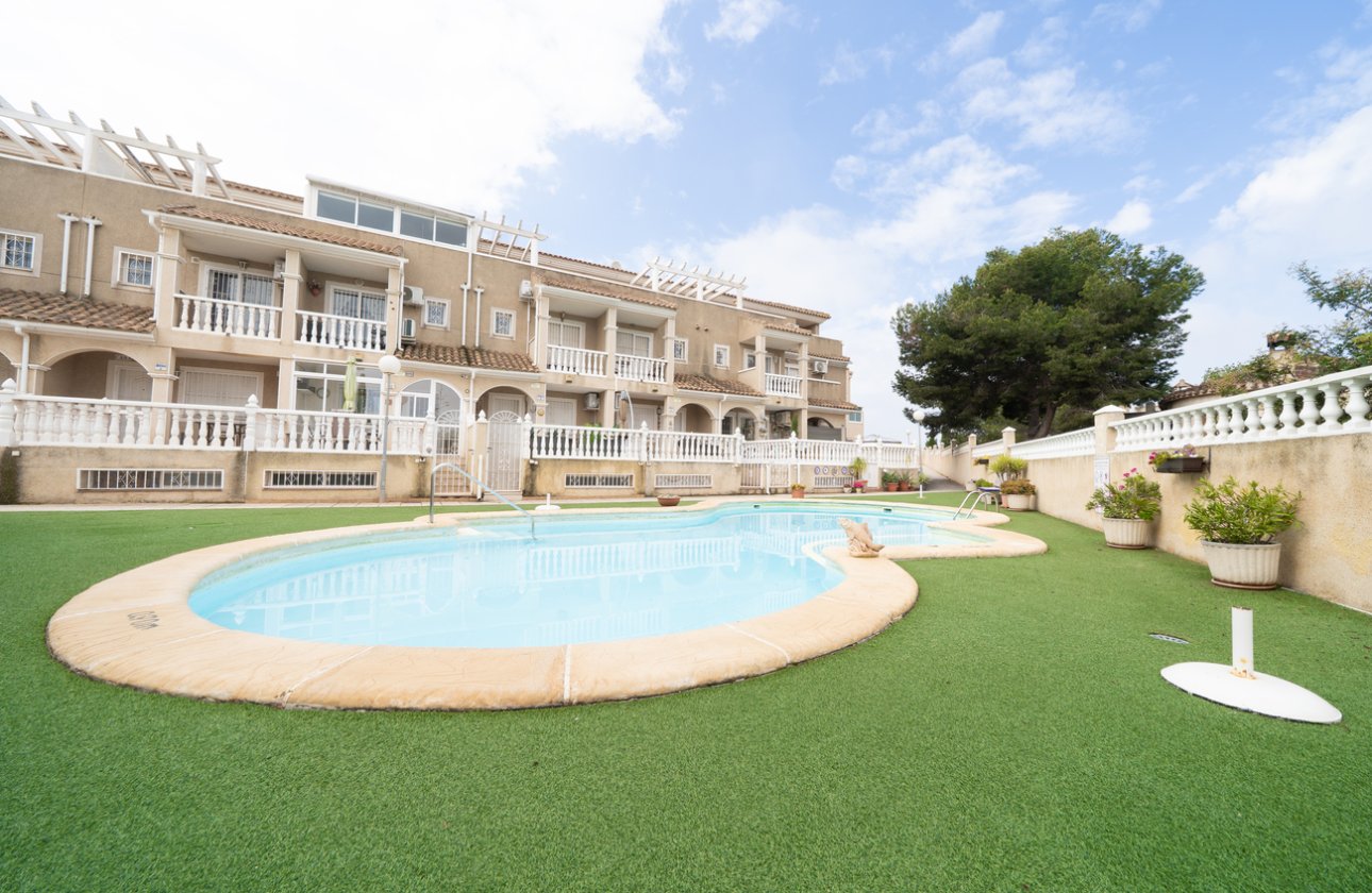 Revente - Town House -
Orihuela Costa - Los Almendros - La Florida