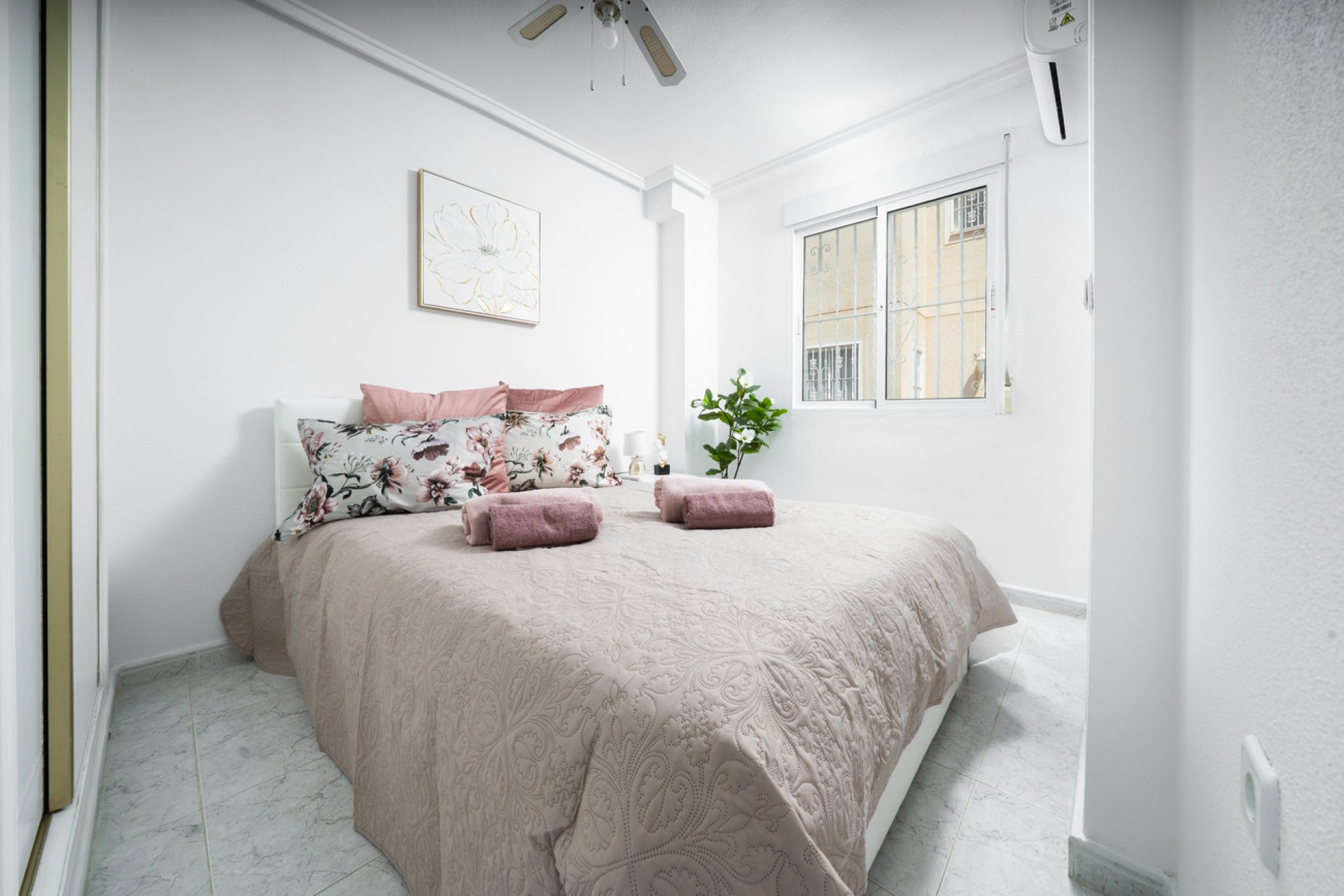 Revente - Town House -
Orihuela Costa - Los Almendros - La Florida