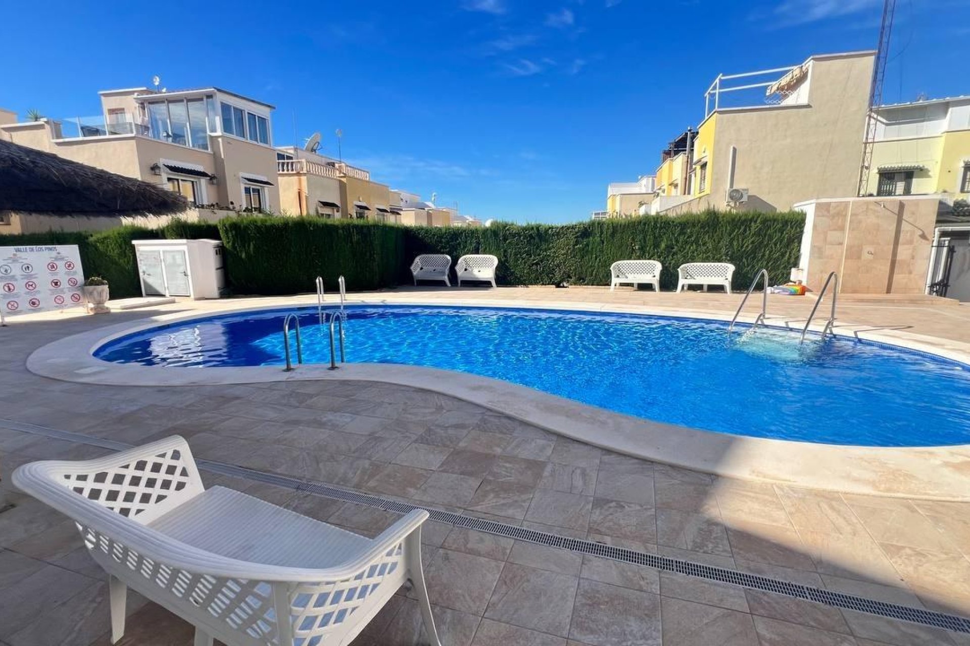 Revente - Town House -
Orihuela Costa - Los Almendros-la Florida